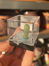 Load image into Gallery viewer, Peridot Crystal