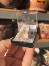 Load image into Gallery viewer, Fluorescent Hackmanite #3