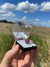 Load image into Gallery viewer, Fluorescent Ruby #1