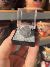 Load image into Gallery viewer, Fluorescent Syenite #2