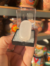 Load image into Gallery viewer, Fluorescent Pink Mangano Calcite #5