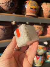 Load image into Gallery viewer, Scolecite Cube