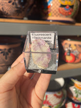 Load image into Gallery viewer, Fluorescent Hackmanite #2