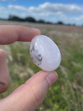 Load image into Gallery viewer, Fluorescent Pink Mangano Calcite #4
