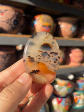 Load image into Gallery viewer, Montana Agate