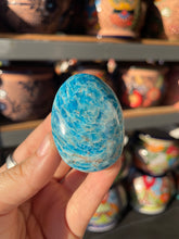 Load image into Gallery viewer, Polished Blue Apatite