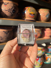 Load image into Gallery viewer, Fluorescent Hackmanite #1