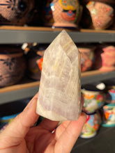 Load image into Gallery viewer, Light Chevron Amethyst Tower