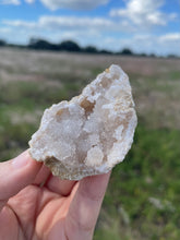 Load image into Gallery viewer, Quartz Cluster