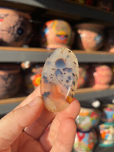 Load image into Gallery viewer, Montana Agate