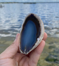 Load image into Gallery viewer, Agate