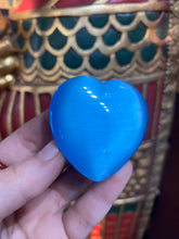 Load image into Gallery viewer, Large Light Blue Cat’s Eye Heart