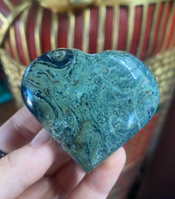 Load image into Gallery viewer, Kambaba Jasper Heart
