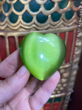 Load image into Gallery viewer, Large Light Green Cat’s Eye Heart
