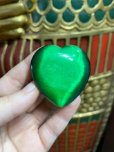 Load image into Gallery viewer, Large Dark Green Cat’s Eye Heart
